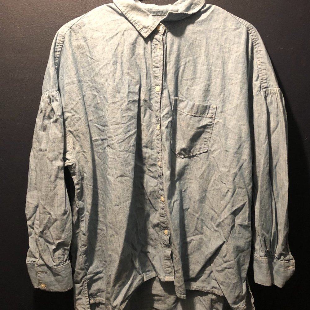 Gap Chambray Shirt